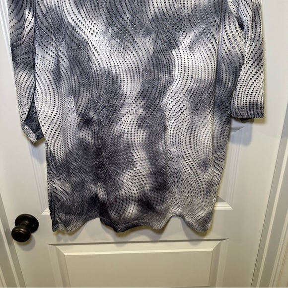 AD Added Dimensions for Catherine’s Grey Knit Scoop Neck Short Sleeve Top 1X - Picture 5 of 8